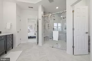 44205 Riverpoint Dr, Leesburg, VA 20176 - Photo 32