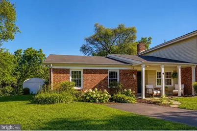413 Harding Court, Sterling, VA 20164 - Photo 2