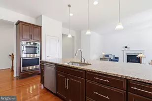 26867 Barnsley Pl, Chantilly, VA 20152 - Photo 14