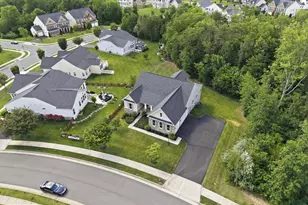 26867 Barnsley Pl, Chantilly, VA 20152 - Photo 4