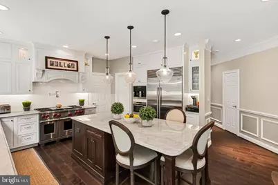 11329 Stonehouse Place, Sterling, VA 20165 - Photo 6