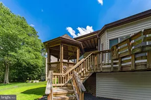 14 Stafford Ct, Sterling, VA 20165 - Photo 34