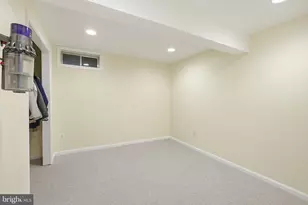 20363 Flushing Meadows Ct, Ashburn, VA 20147 - Photo 46