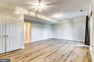 43709 Clemens Terrace, Ashburn, VA 20147 - Photo 32