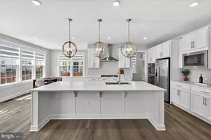 19405 Tuscarora Xing Dr, Leesburg, VA 20175 - Photo 10
