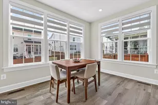19405 Tuscarora Xing Dr, Leesburg, VA 20175 - Photo 14