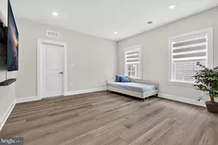 19405 Tuscarora Xing Dr, Leesburg, VA 20175 - Photo 20