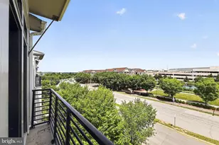 1210 Ribbon Limestone Terrace SE, Leesburg, VA 20175 - Photo 44