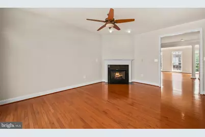 25519 Oak Medley Terrace, Aldie, VA 20105 - Photo 16