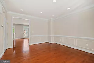 25519 Oak Medley Terrace, Aldie, VA 20105 - Photo 12