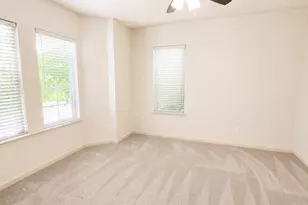 22806 Breezy Hollow Dr, Brambleton, VA 20148 - Photo 2