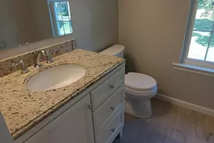 345 Silver Ridge Dr, Sterling, VA 20164 - Photo 18