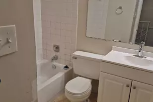 306 Giles Pl, Sterling, VA 20164 - Photo 10