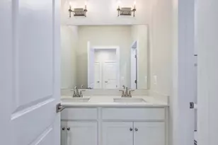 20189 Northpark Dr, Ashburn, VA 20147 - Photo 10
