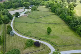 34294 Bridgestone Ln, Bluemont, VA 20135 - Photo 8