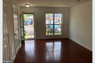 42994 Beachall Street, Chantilly, VA 20152 - Photo 4