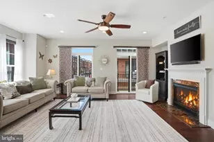 232 Bluemont Branch Terrace SE, Leesburg, VA 20175 - Photo 16