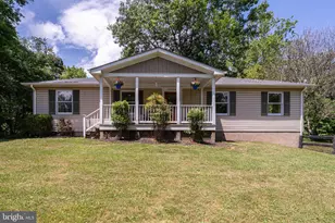 35094 Scotland Heights Rd, Round Hill, VA 20141 - Photo 1