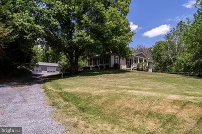 35094 Scotland Heights Road, Round Hill, VA 20141 - Photo 2