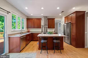 42848 Crossbow Ct, Ashburn, VA 20147 - Photo 14