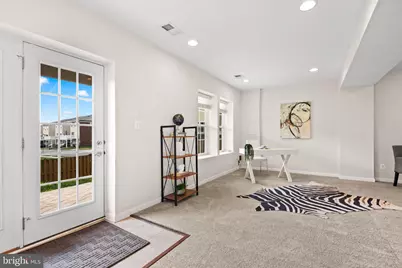 25741 Clairmont Manor Square, Aldie, VA 20105 - Photo 38