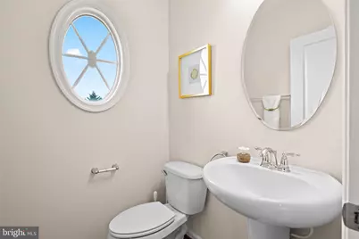 25741 Clairmont Manor Square, Aldie, VA 20105 - Photo 16