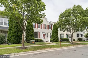 42650 Harris St, Chantilly, VA 20152 - Photo 4