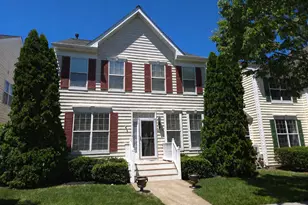 42650 Harris St, Chantilly, VA 20152 - Photo 1