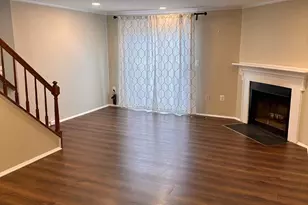 123 Bickel Ct, Sterling, VA 20165 - Photo 10
