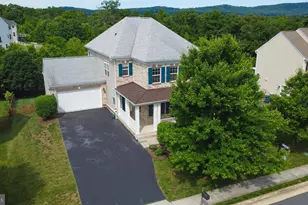13481 Arcadian Dr, Leesburg, VA 20176 - Photo 2