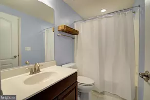 13481 Arcadian Dr, Leesburg, VA 20176 - Photo 40