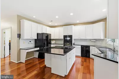 43648 Intrepid Street, Chantilly, VA 20152 - Photo 24