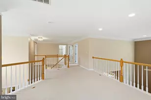 43648 Intrepid St, Chantilly, VA 20152 - Photo 32