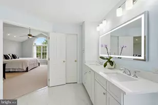 43648 Intrepid St, Chantilly, VA 20152 - Photo 48