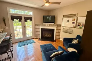 43764 Lees Mill Square, Leesburg, VA 20176 - Photo 6