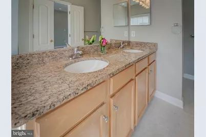 42451 Magellan Square, Brambleton, VA 20148 - Photo 24
