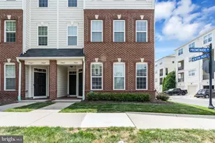 19441 Promenade Dr, Leesburg, VA 20176 - Photo 1