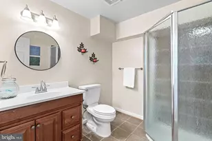 25781 Planting Field Dr, Chantilly, VA 20152 - Photo 58