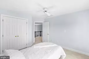 25781 Planting Field Dr, Chantilly, VA 20152 - Photo 48
