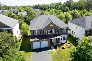 42387 Rising Moon Pl, Brambleton, VA 20148 - Photo 2