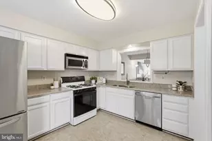 43571 Plantation Terrace, Ashburn, VA 20147 - Photo 6