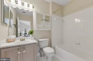 25340 Lake Mist, Chantilly, VA 20152 - Photo 22