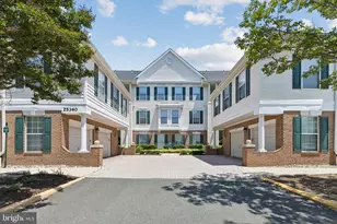 25340 Lake Mist, Chantilly, VA 20152 - Photo 2