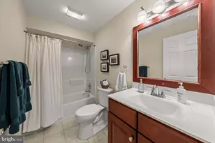 20869 Channel Ct, Sterling, VA 20165 - Photo 36