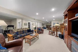 20869 Channel Ct, Sterling, VA 20165 - Photo 38