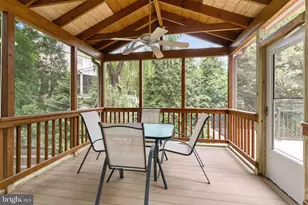 46450 Saffron Ct, Sterling, VA 20165 - Photo 14