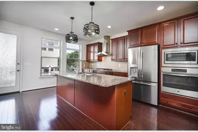 24461 Juniper Woods Ter, Sterling, VA 20166 - Photo 16