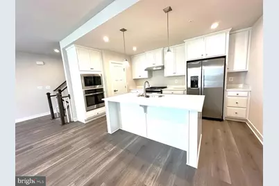 24161 Pissarro Drive, Sterling, VA 20166 - Photo 2