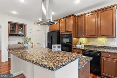 42511 Meridian Hill Drive, Brambleton, VA 20148 - Photo 36