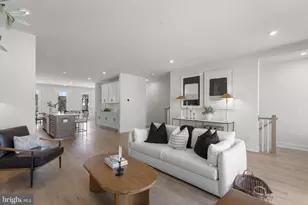 2 Picasso Square, Ashburn, VA 20148 - Photo 12
